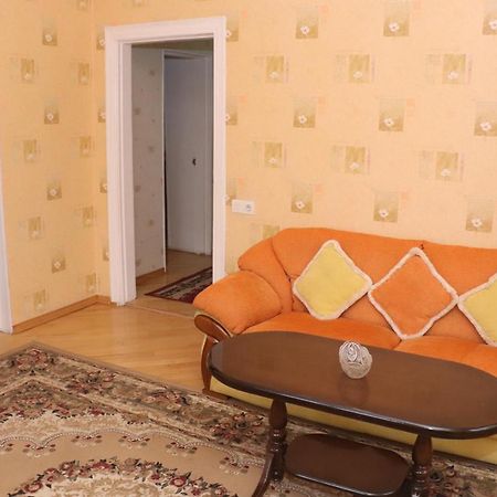 Апартаменты 100М2 В Малом Центре Еревана Exterior photo