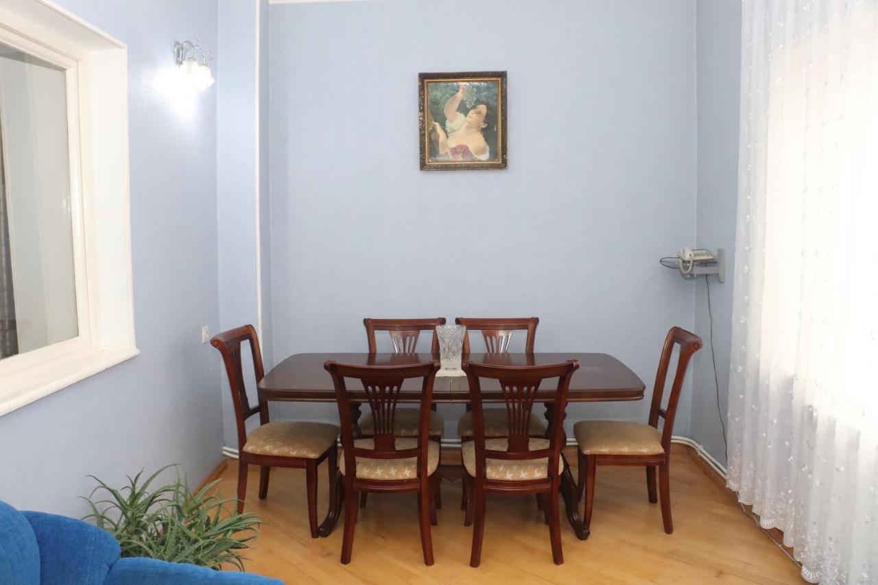 Апартаменты 100М2 В Малом Центре Еревана Exterior photo